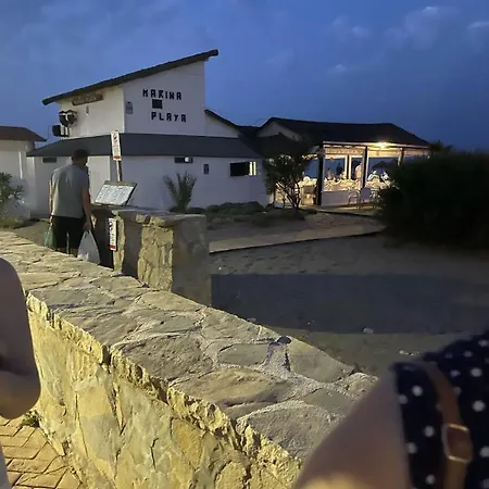 Stylish 3 Bed House 2 Bathrooms, With Patio, Roof Terrace And Communal Pool 5 Minutes Away From The Beautiful Spanish White Village Of Pueblo And Only 20 Mins From The Sea *